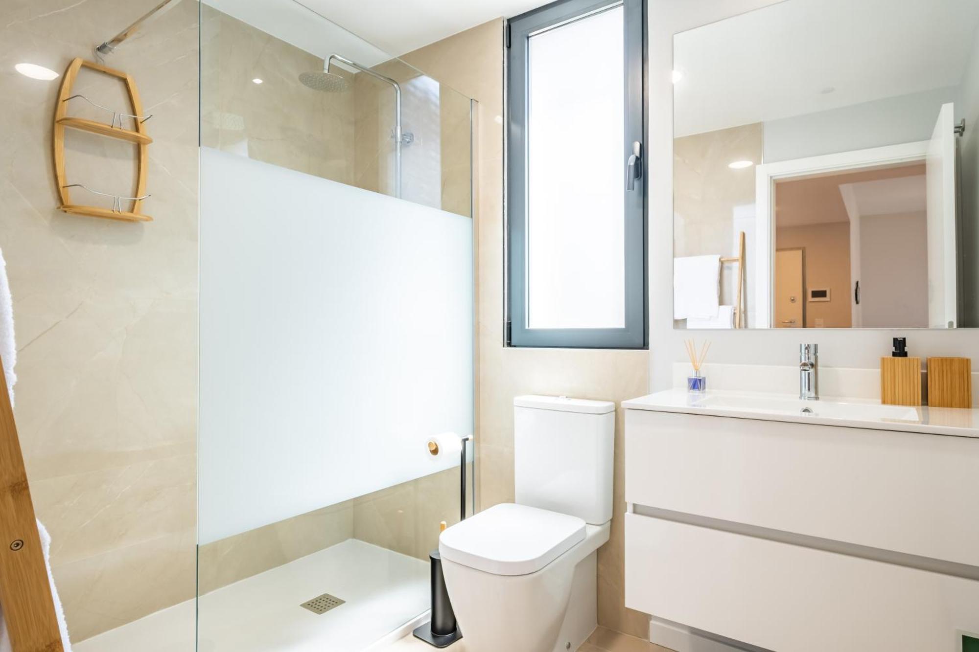Appartement With Ocean View And Parking Funchal (Madeira)